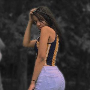 Meet your Posher, Naomi